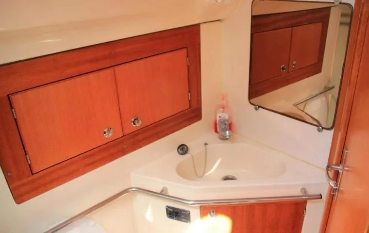 船上ホテル ホテル Impression Sailing Yacht パシート・ブランコ
